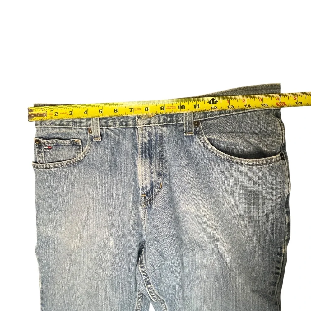 Tommy Hilfiger Men Relaxed Fit Freedom Jeans 30x32 Meas 32x30.5 Denim Streetwear